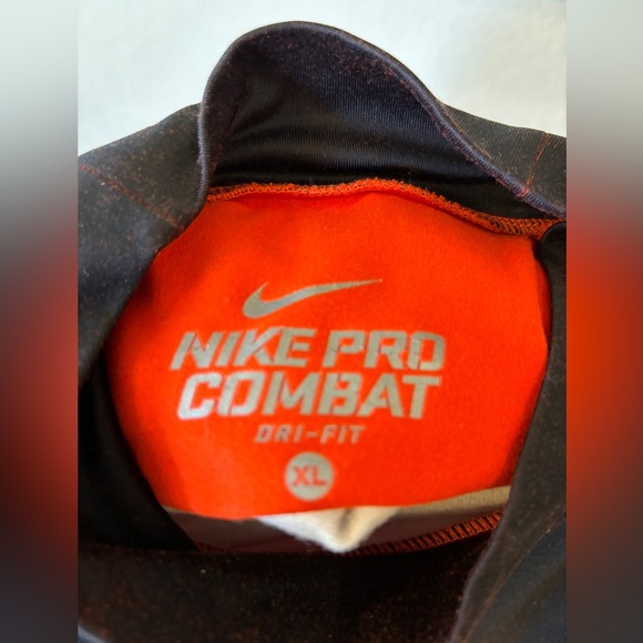 Nike pro combat. Long sleeve workout shirt great shape nice color way.🤳🥷 - Picture 9 of 11